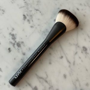 NYX Pro Face Brush - NEW